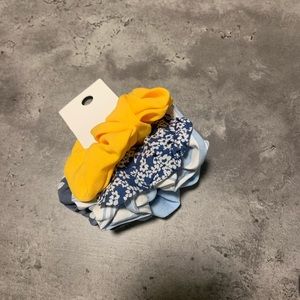 F21 scrunchie 5 pack